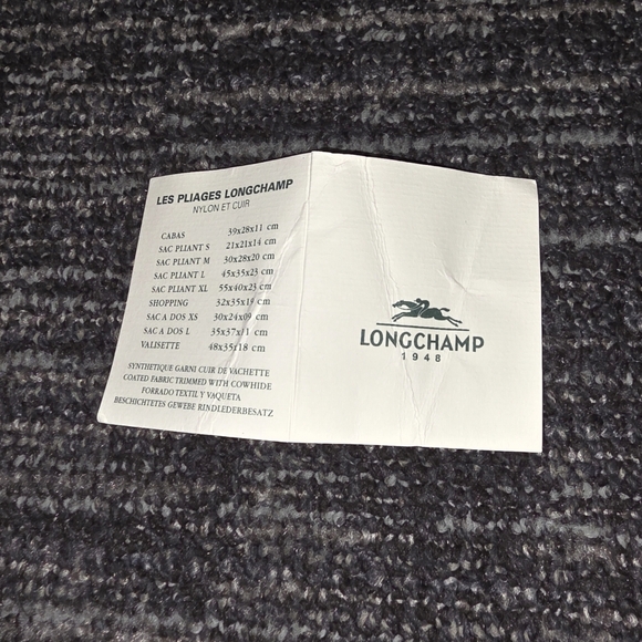 Longchamp Medium LE PLIAGE Bag - Picture 10 of 11